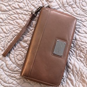 Kenneth Cole wristlet wallet